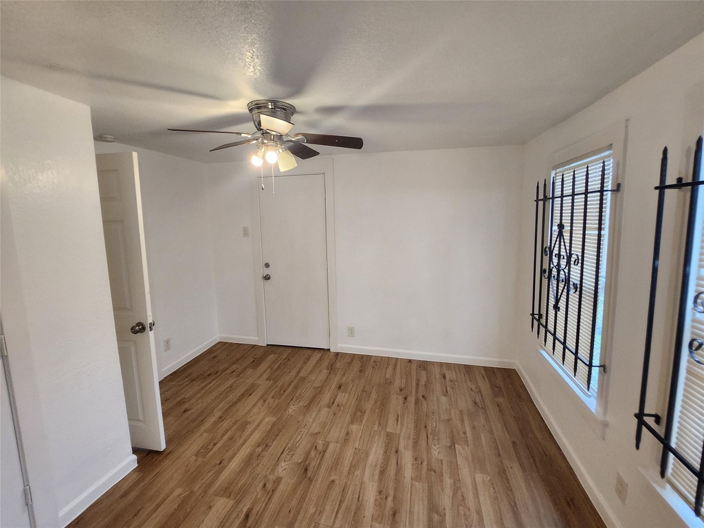 3206 Anita Street - Photo 7