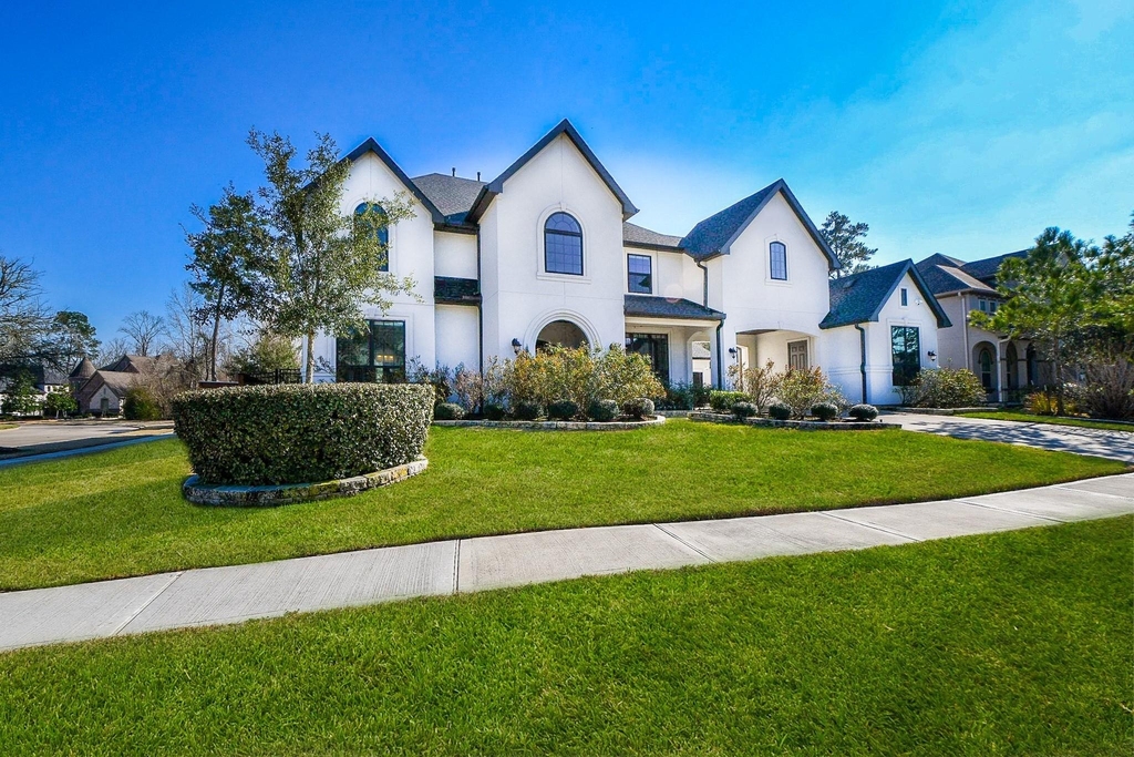 8526 Tombron Grove Road - Photo 0