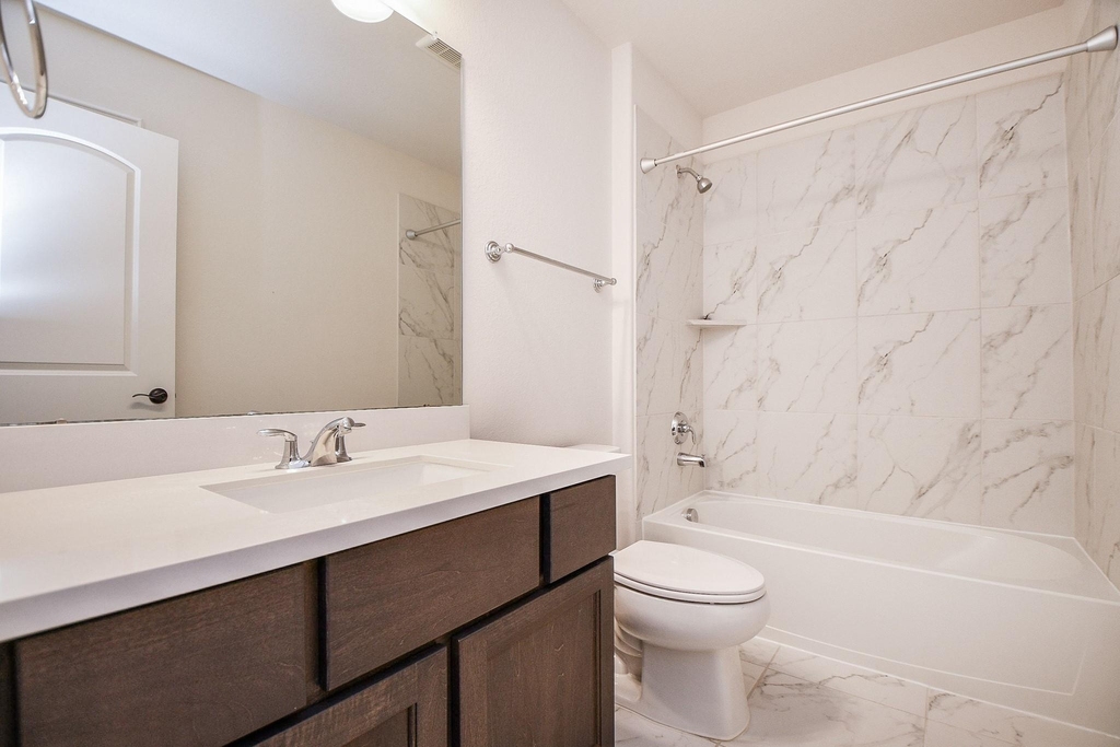 8526 Tombron Grove Road - Photo 40