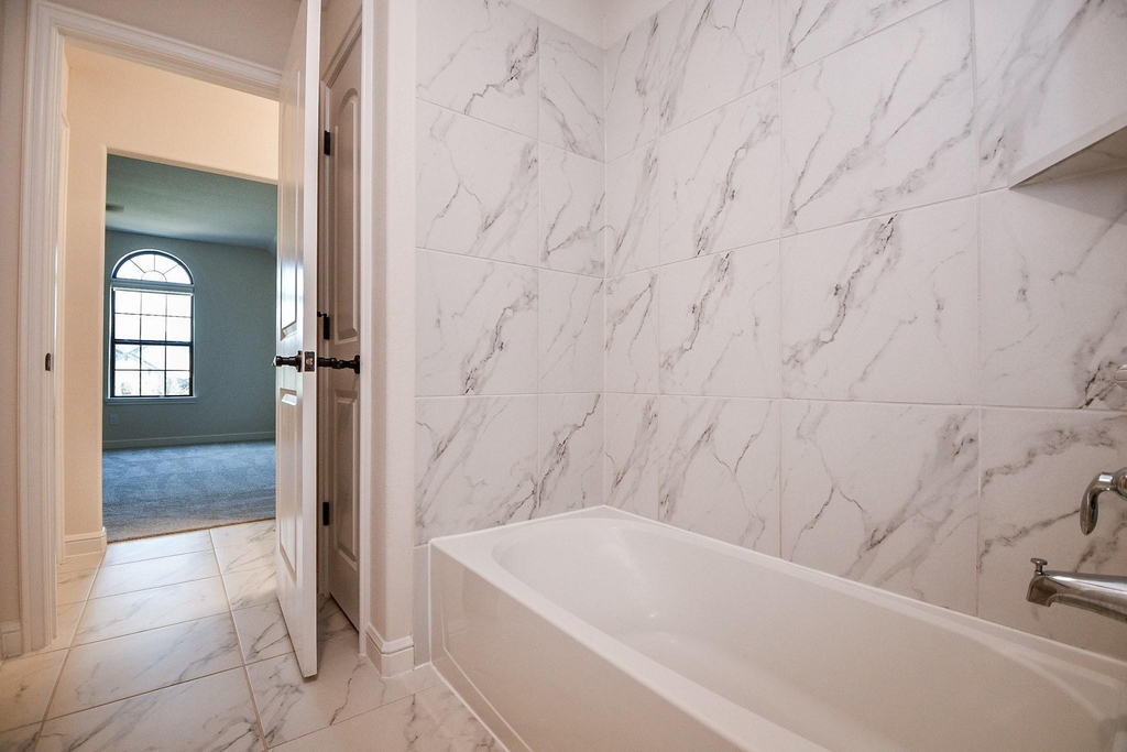 8526 Tombron Grove Road - Photo 42