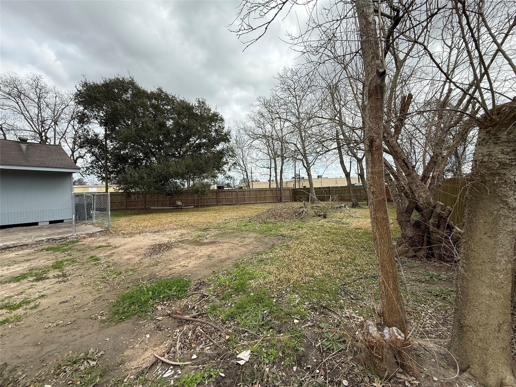 4114 Victoria Avenue - Photo 3