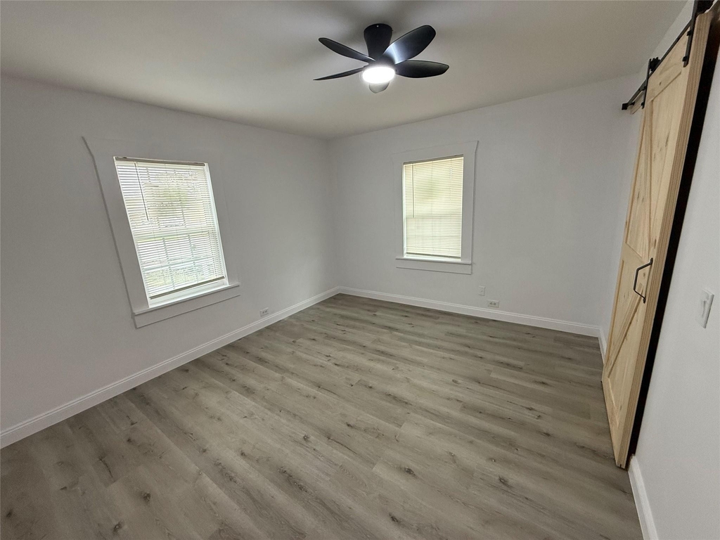 4114 Victoria Avenue - Photo 15