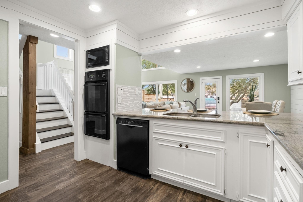 3203 Poe Drive - Photo 8