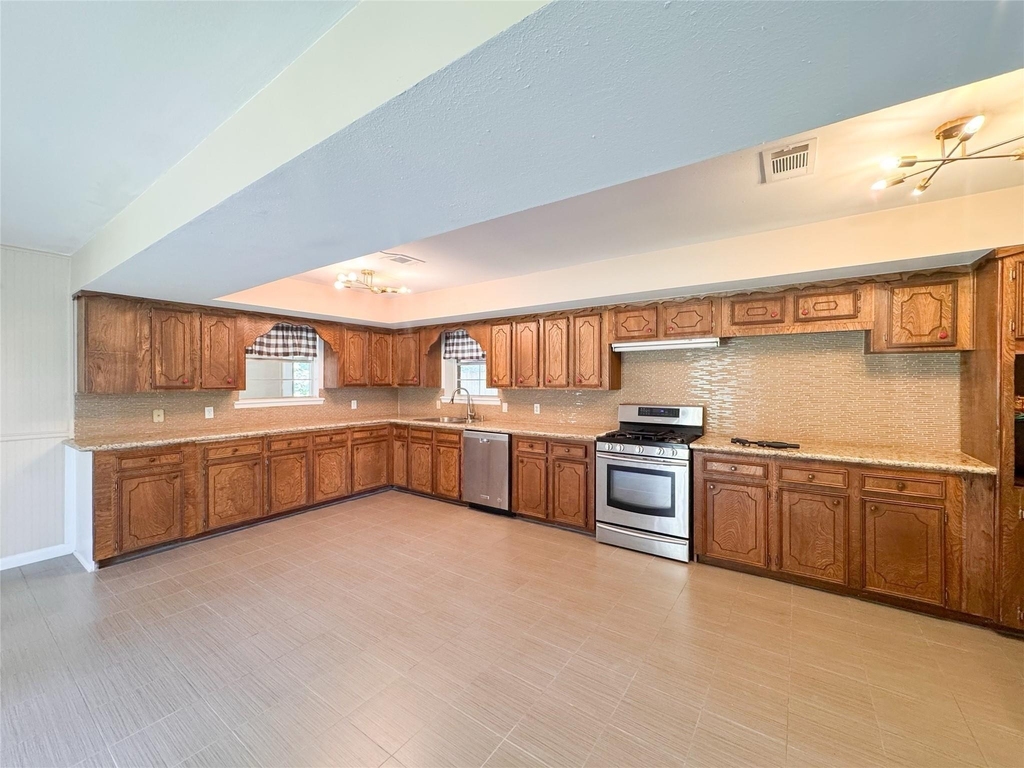 15331 Lake Lamond Road - Photo 16