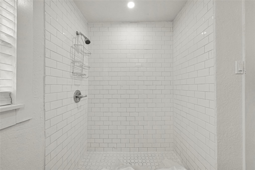 5603 Petty - Photo 7
