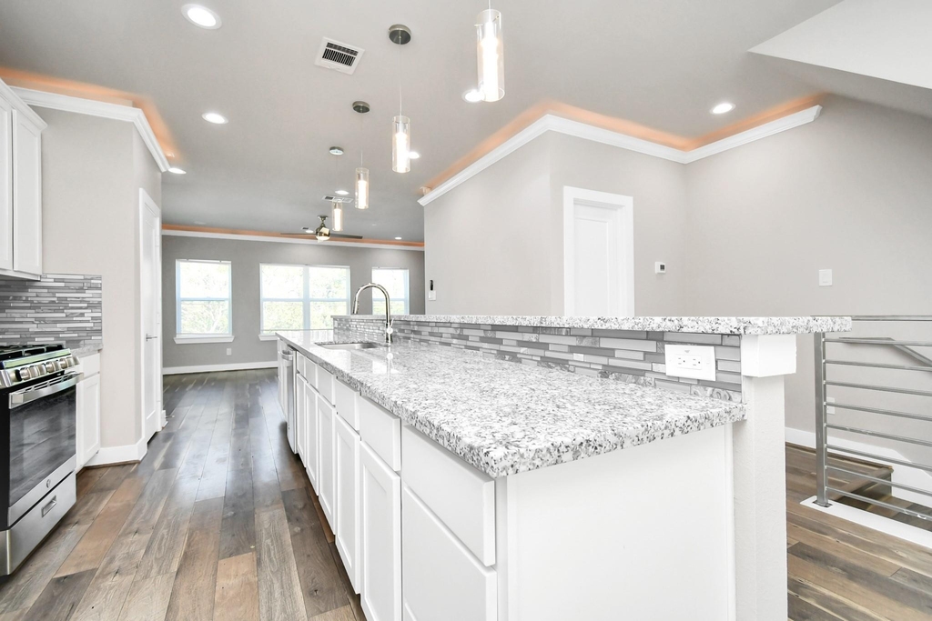 3538 Noah Street - Photo 9