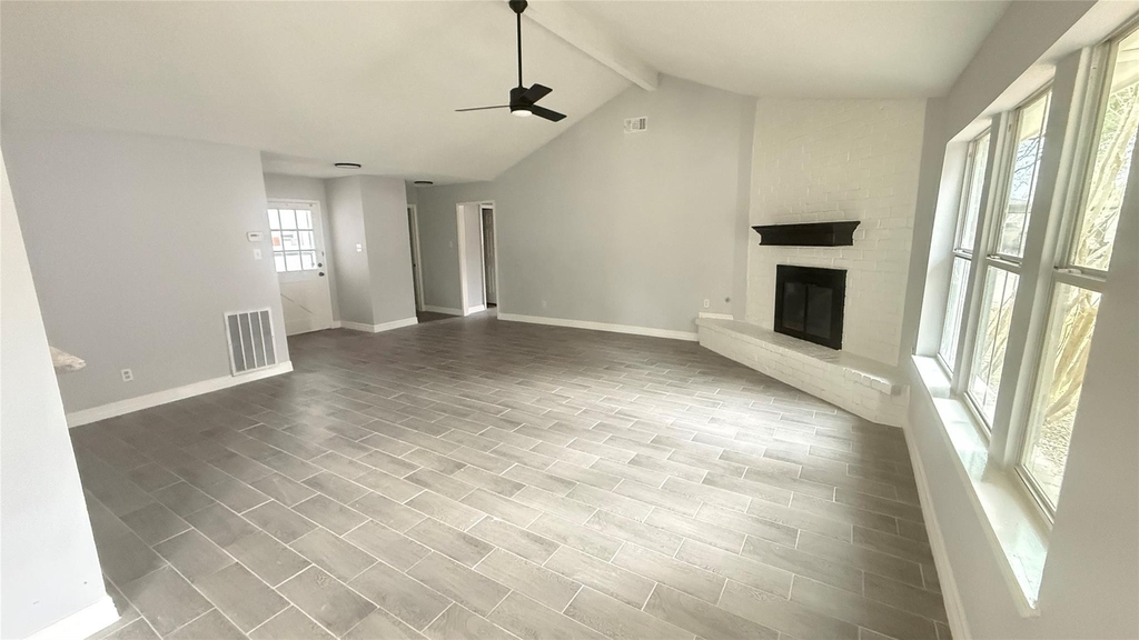 4202 Junker Street - Photo 3