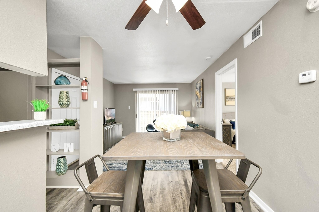 12211 Fondren - Photo 8