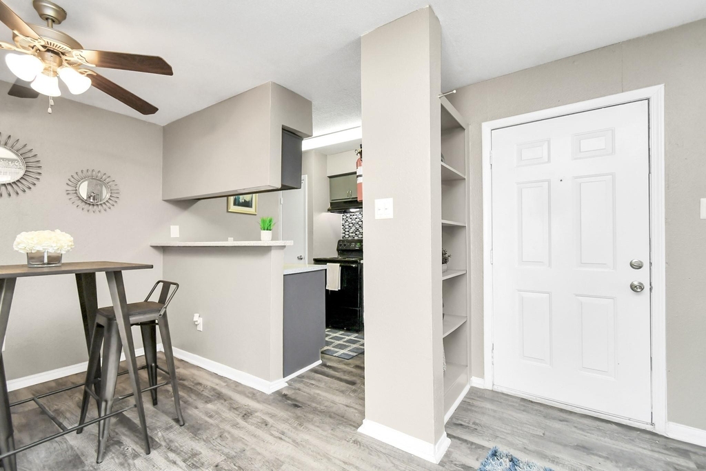 12211 Fondren - Photo 9