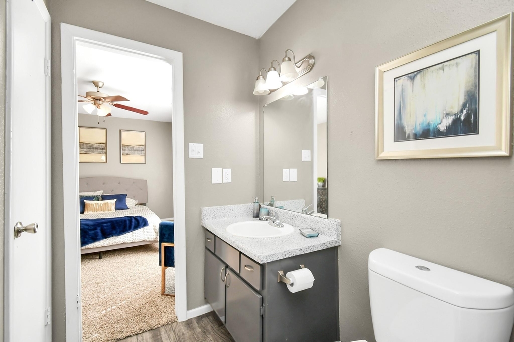 12211 Fondren - Photo 18