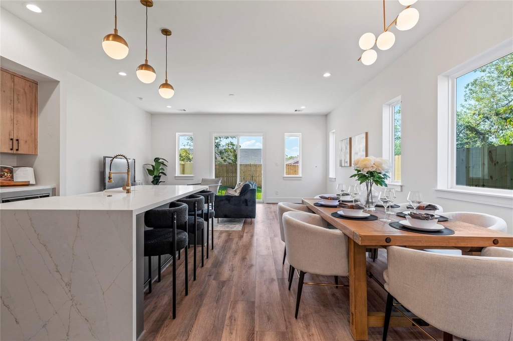 4218 Nichols Street - Photo 0