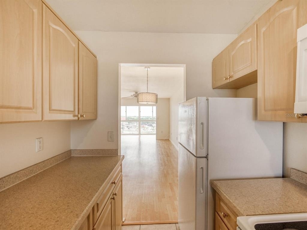 4939 Floramar Terrace - Photo 9