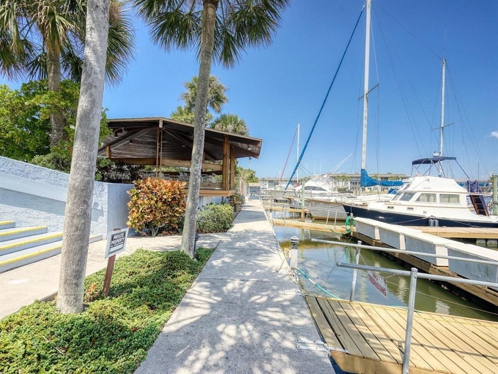 4939 Floramar Terrace - Photo 41