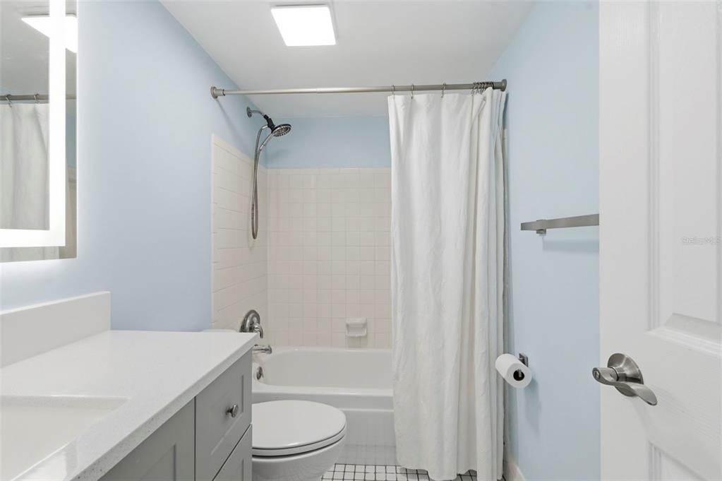 1125 83rd Avenue N - Photo 11