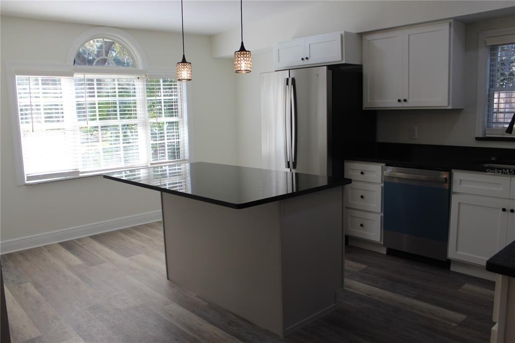 1762 Se 164th Circle - Photo 5