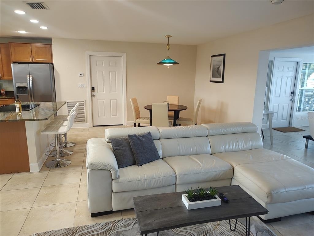4165 13th Lane Ne - Photo 17