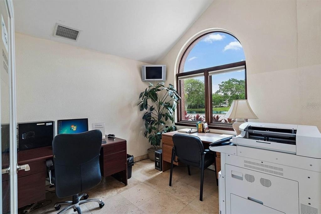 10265 Gandy Boulevard N - Photo 73