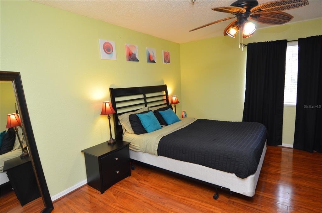 10265 Gandy Boulevard N - Photo 20