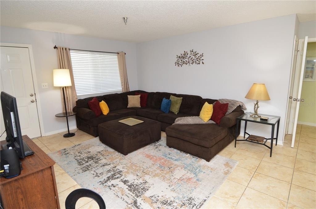 10265 Gandy Boulevard N - Photo 16