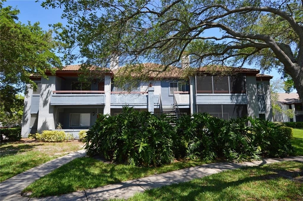10265 Gandy Boulevard N - Photo 0