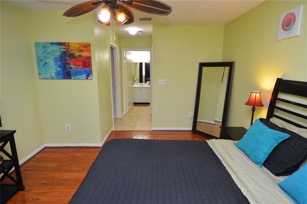 10265 Gandy Boulevard N - Photo 24