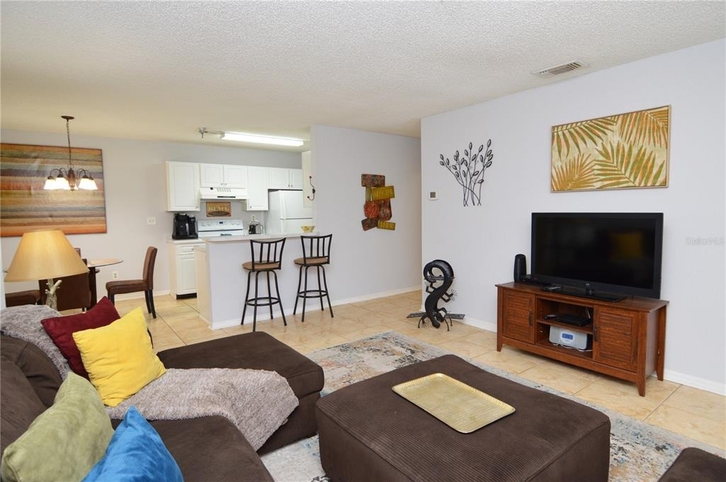 10265 Gandy Boulevard N - Photo 13