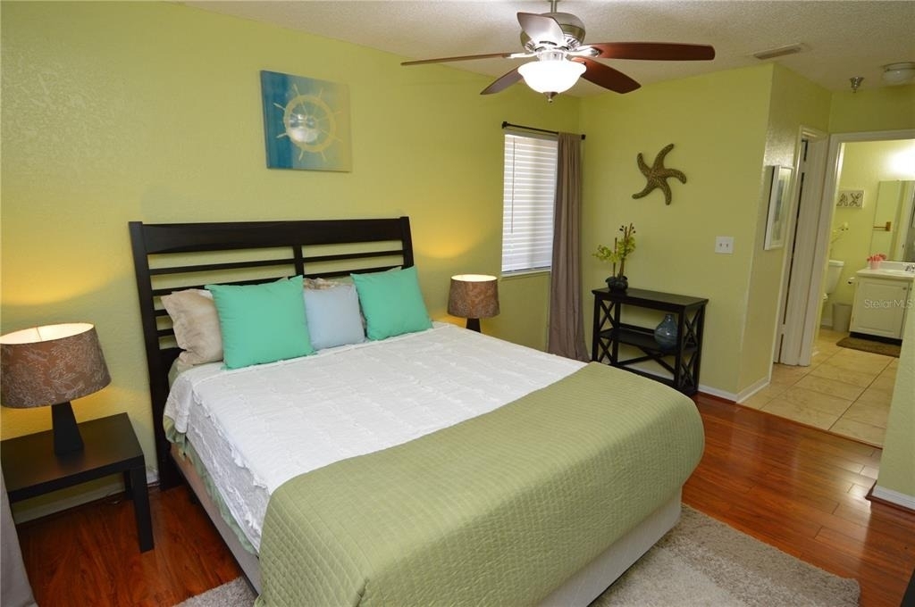 10265 Gandy Boulevard N - Photo 35