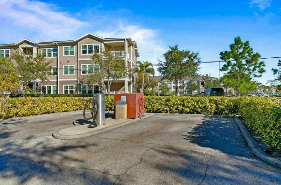 10265 Gandy Boulevard N - Photo 59