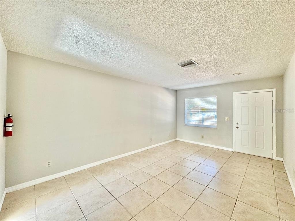 627 Wildwood Way - Photo 2
