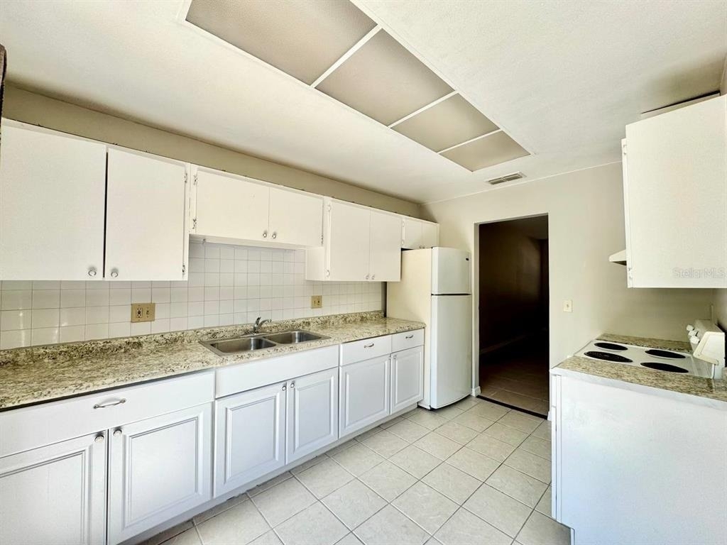 627 Wildwood Way - Photo 7