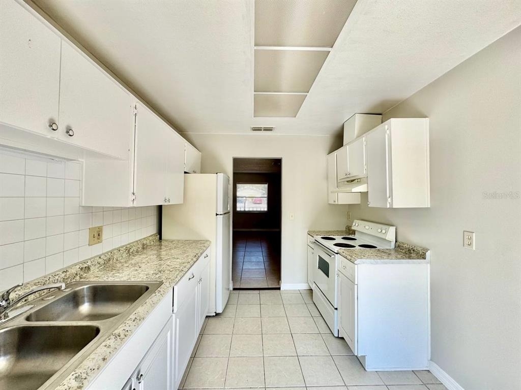 627 Wildwood Way - Photo 6