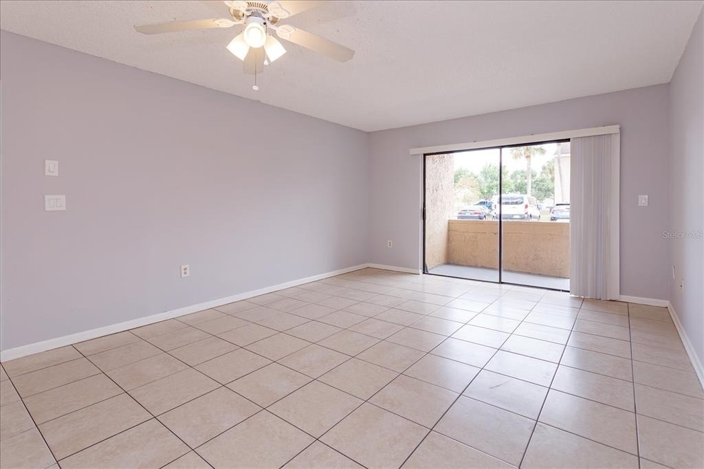 5013 Vineland Road - Photo 10