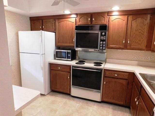 375 Three Lakes Lane - Photo 3