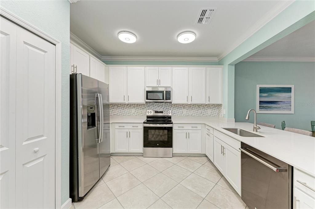 8613 Seasalt Loop - Photo 30