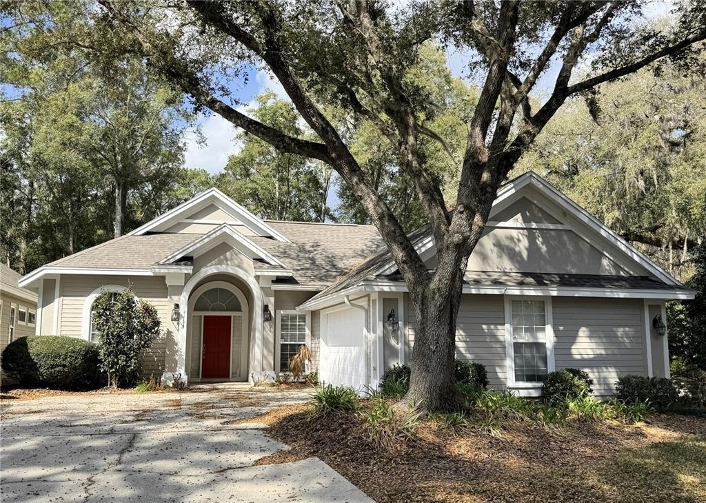 4404 Sw 91st Drive - Photo 0