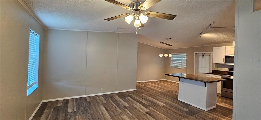 8410 Wagon Wheel Circle - Photo 4