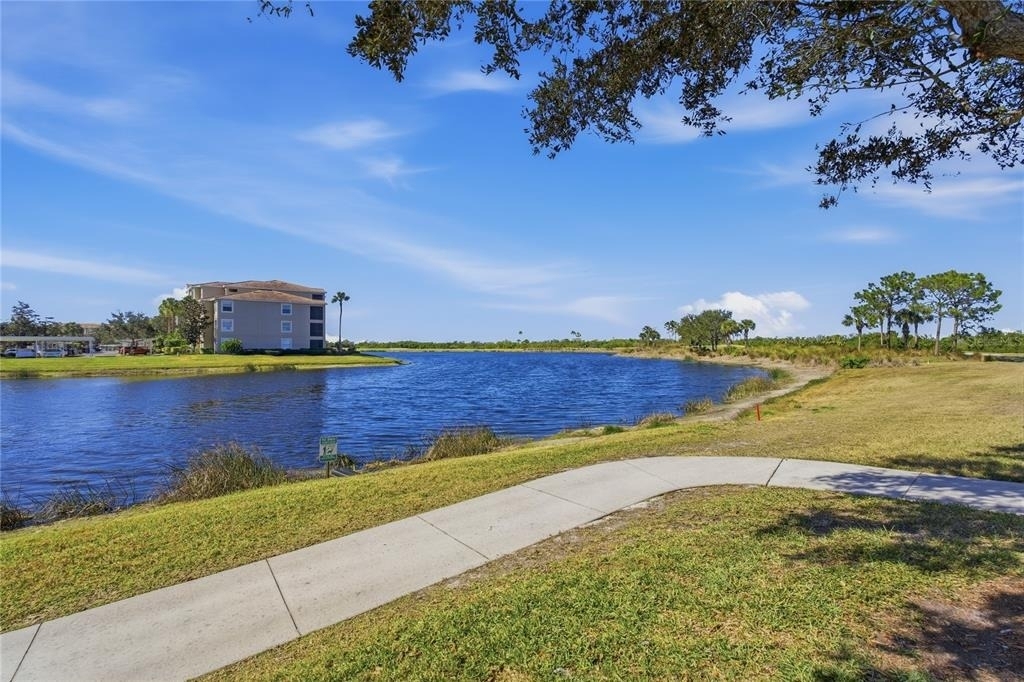 8105 Grand Estuary Trail - Photo 29