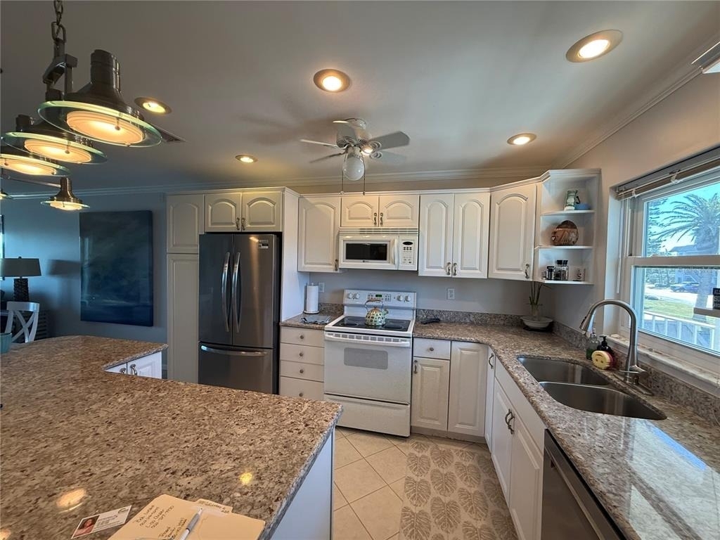 3330 Gulf Of Mexico Drive - Photo 0