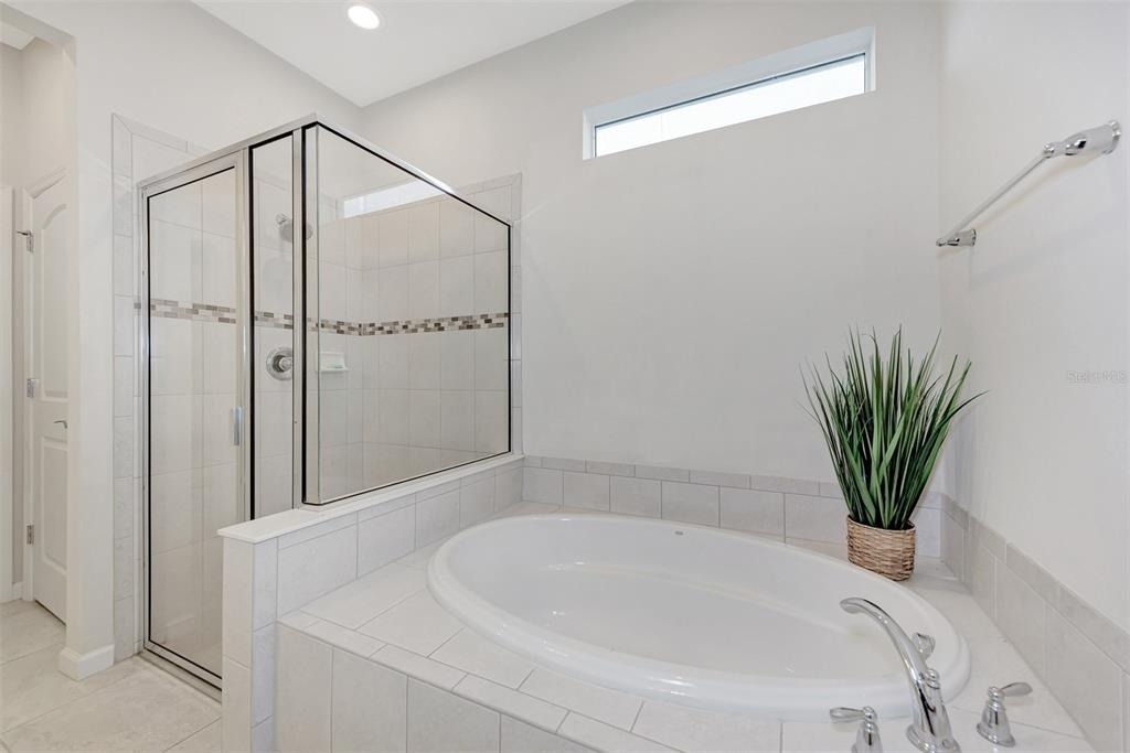 11616 Golden Bay Place - Photo 29