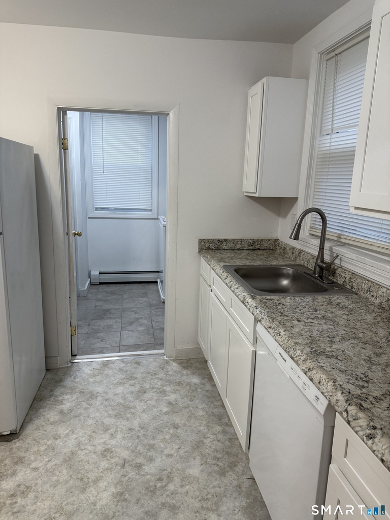1 Farnsworth Street - Photo 3