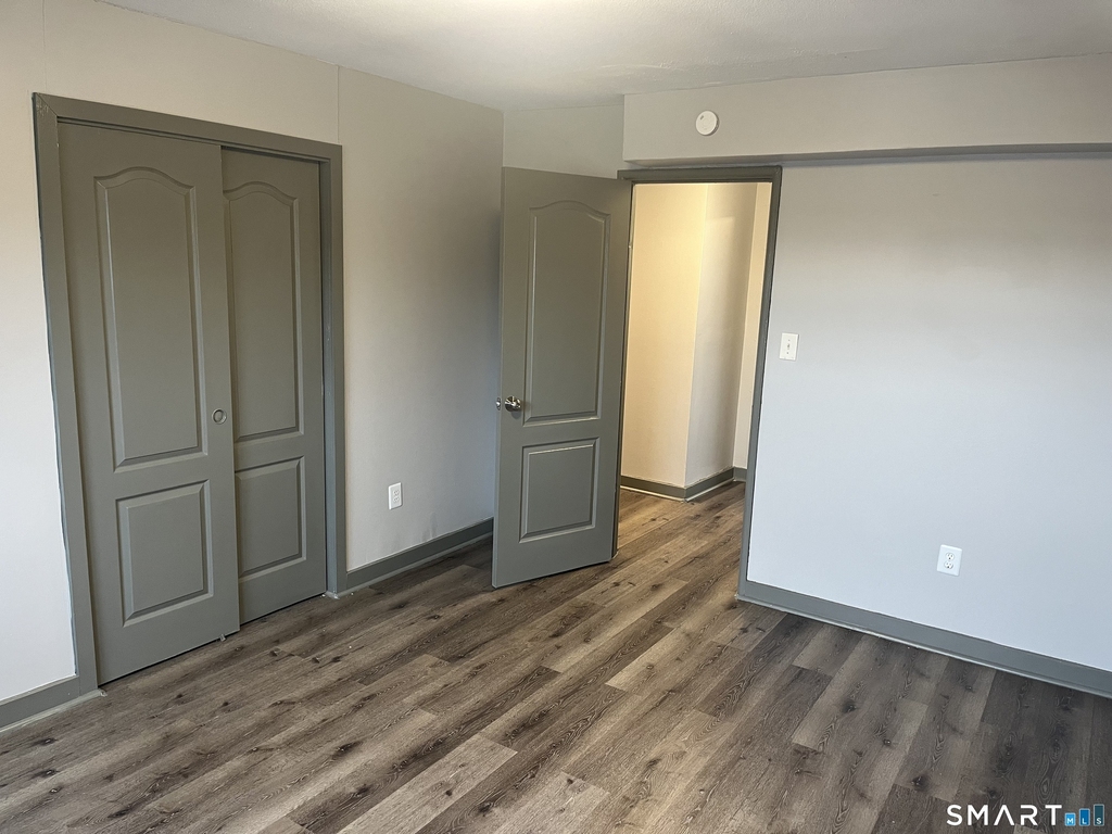 32 Cook Avenue - Photo 13