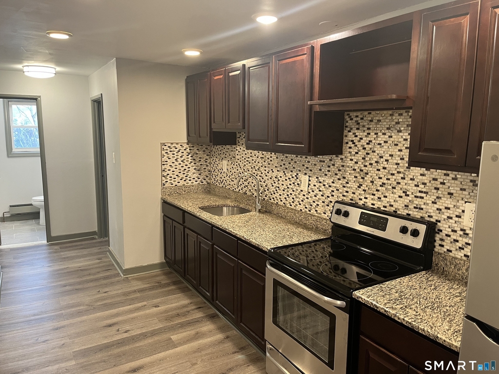 32 Cook Avenue - Photo 1