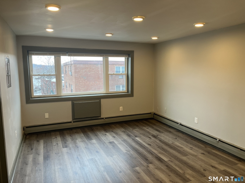 32 Cook Avenue - Photo 6