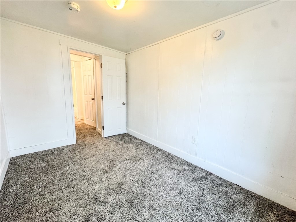 604 Center Ave - Photo 13