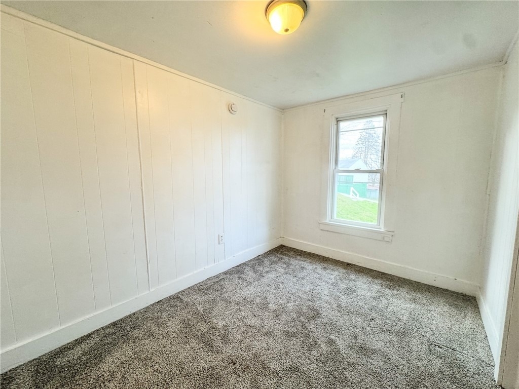 604 Center Ave - Photo 14