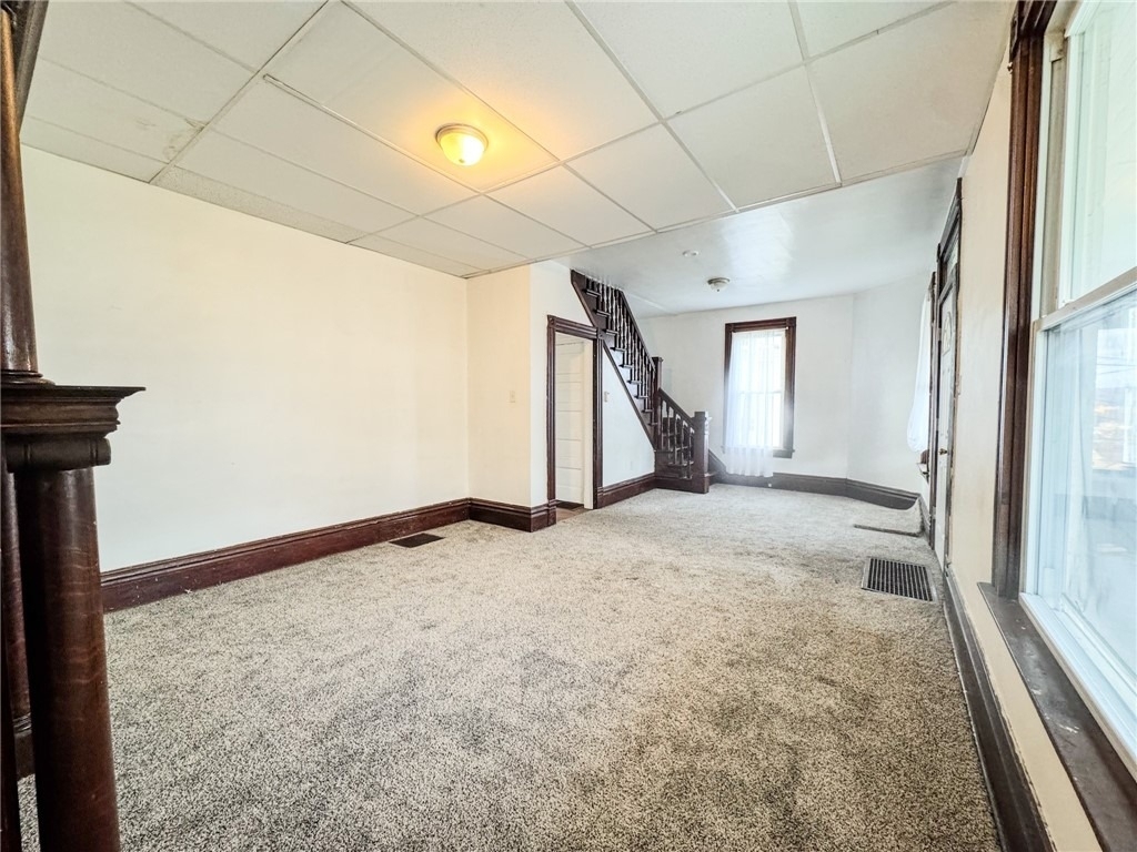604 Center Ave - Photo 5