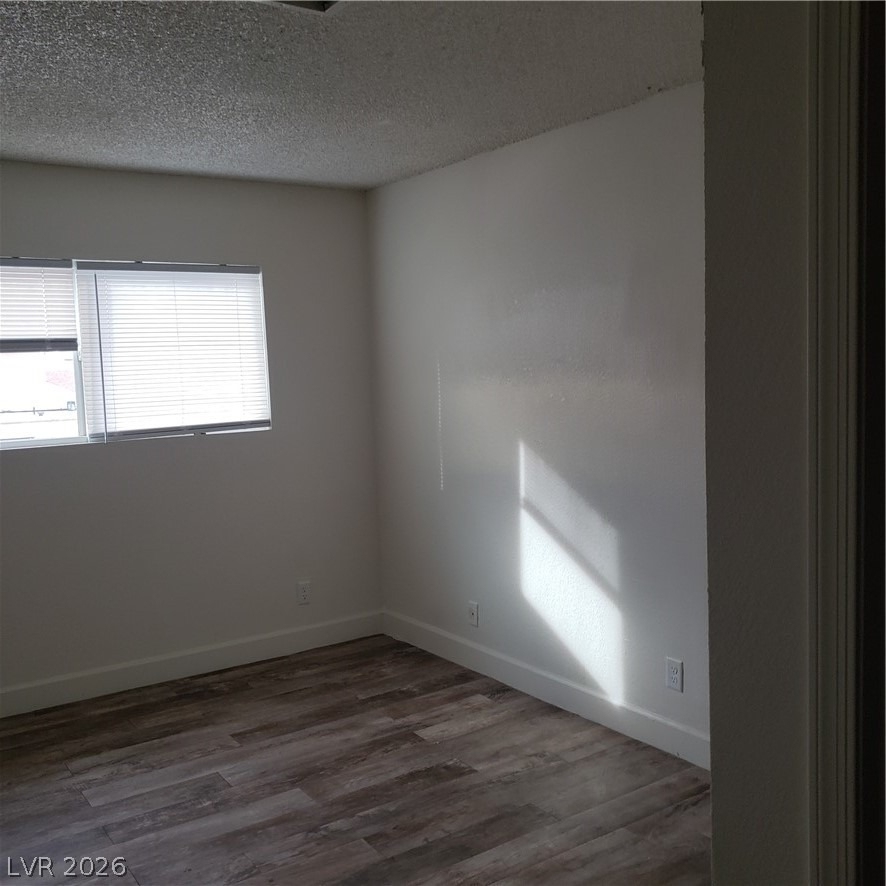 5126 Golden - Photo 30