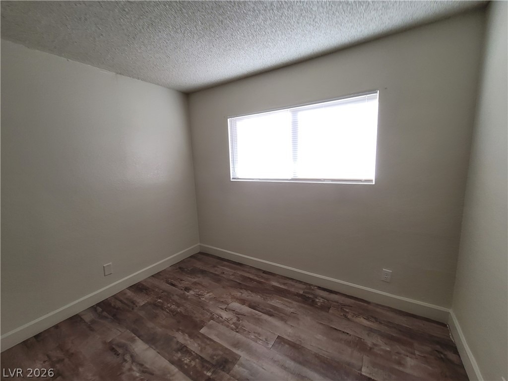5126 Golden - Photo 19
