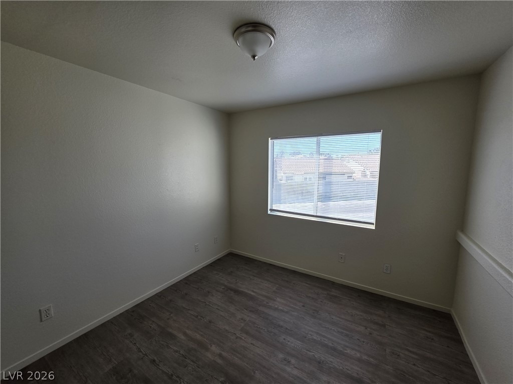 8829 Cornwall Glen Avenue - Photo 32