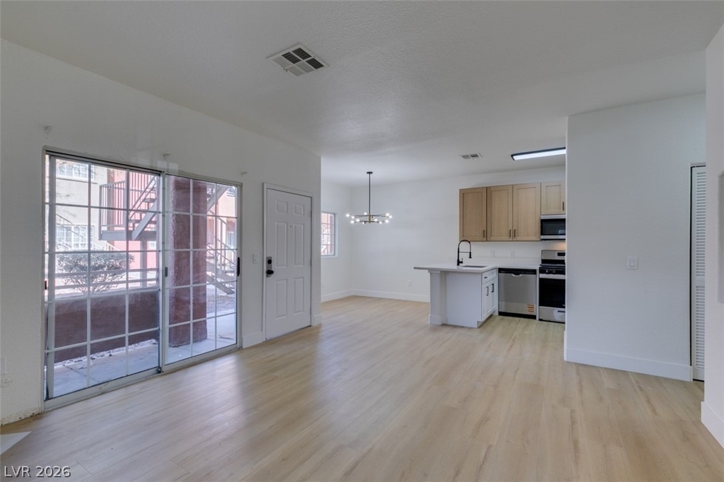 4730 E Craig Road - Photo 7